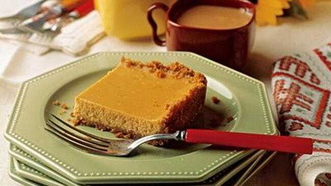 Pumpkin Cheesecake Bars