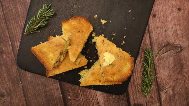 Corn Bread With Pine Nuts and Rosemary